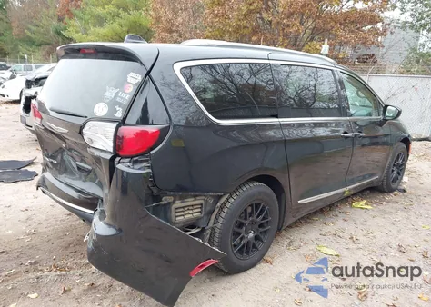 2019 Chrysler Pacifica Touring L z USA, uszkodzony, nr VIN 2C4RC1BGXKR626470